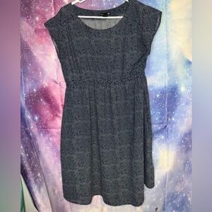 H&M mama polka dot maternity dress 🛍